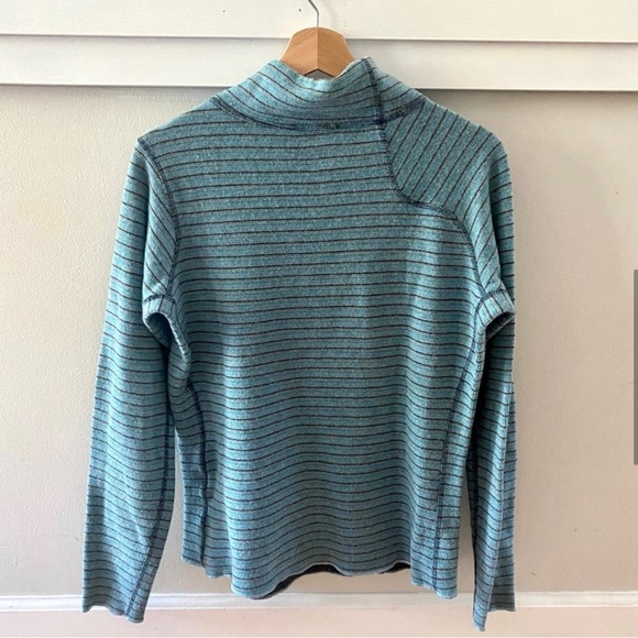 Mountain Hardware Blue Gray Cowl Wool Pullover - Picture 7 of 9